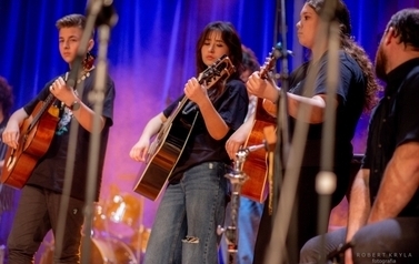 koncert_charytat_31