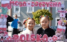 trojka_dz_flagi_85