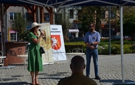 narodowe_czytanie_lubaczow_50