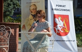 narodowe_czytanie_lubaczow_19