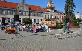 narodowe_czytanie_lubaczow_05
