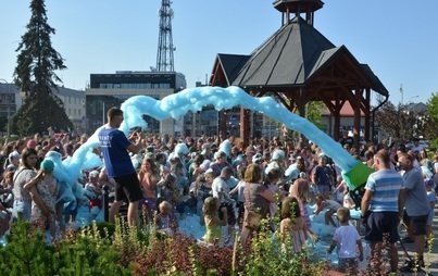 Zdjęcie do Holi Święto Kolor&oacute;w po raz kolejny w Lubaczowie