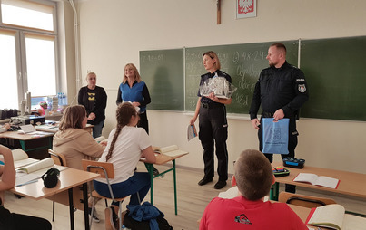 Zdjęcie do Konkurs Plastyczny Bezpieczne Wakacje 2022
