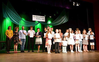 Zdjęcie do Gabriel Gryniewicz zdobywcą Grand Prix w konkursie laureat&oacute;w &bdquo;Recytator Roku 2025&rdquo;